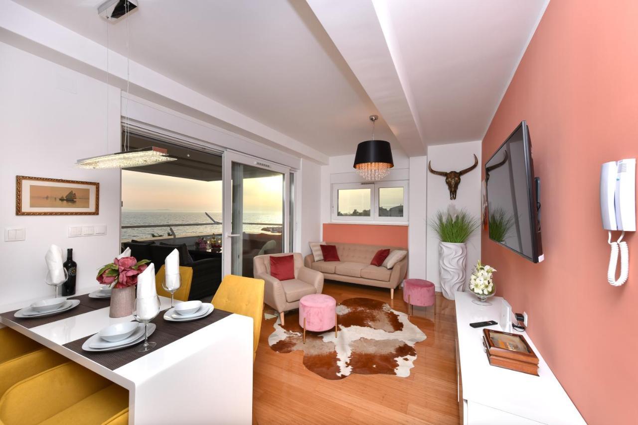 Apartment Mm Luxury Gold & Rubin *