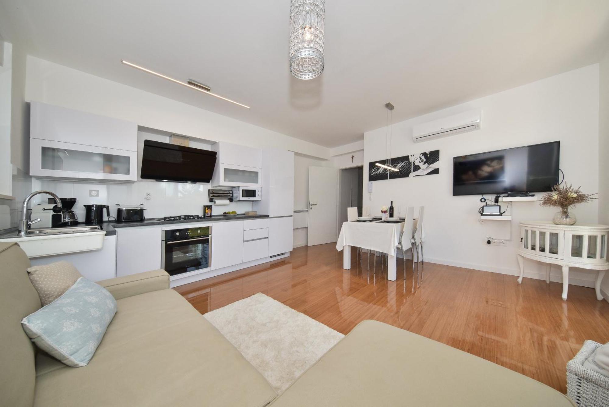 Apartment Mm Luxury Gold & Rubin Zadar