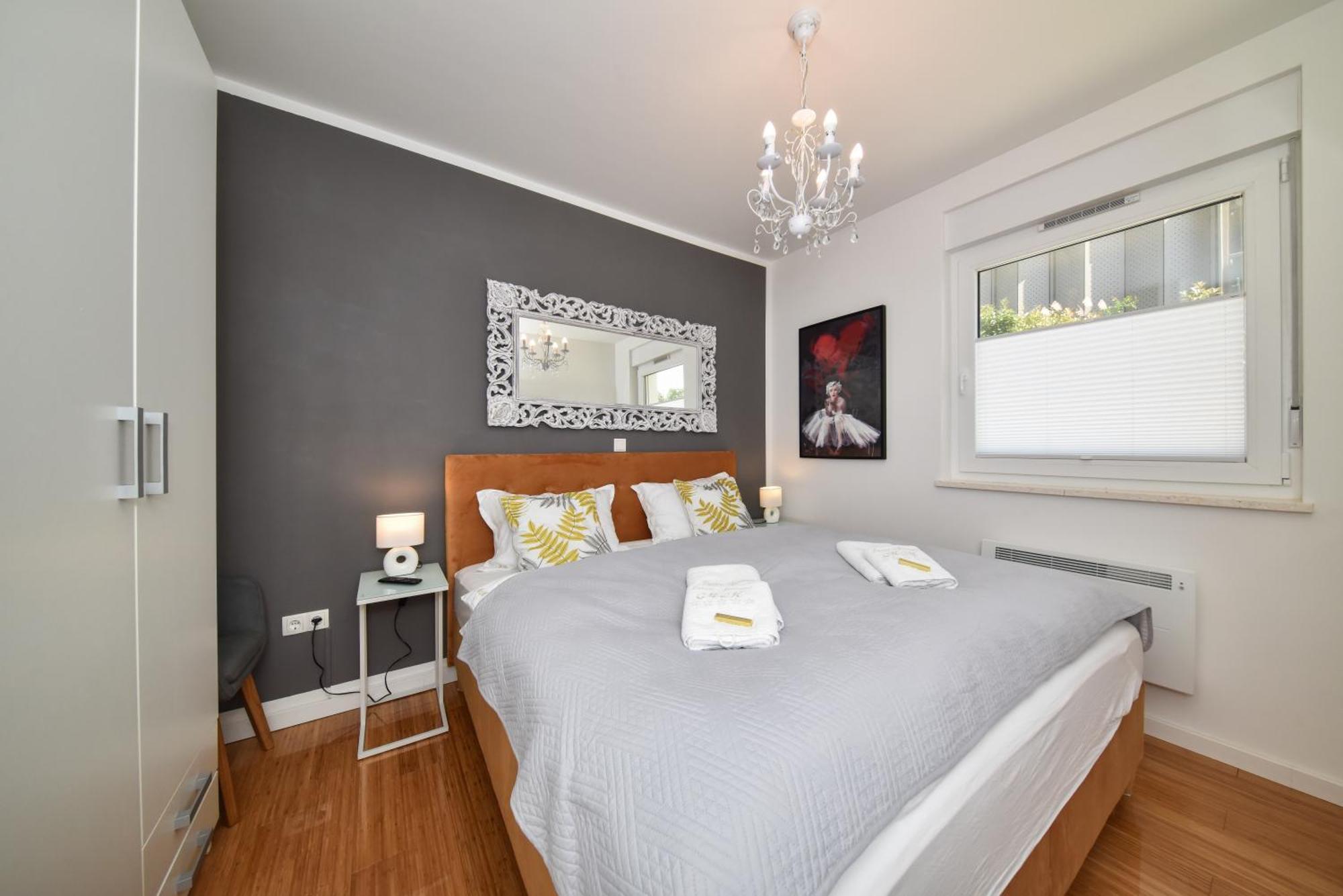 Apartment Mm Luxury Gold & Rubin Zadar